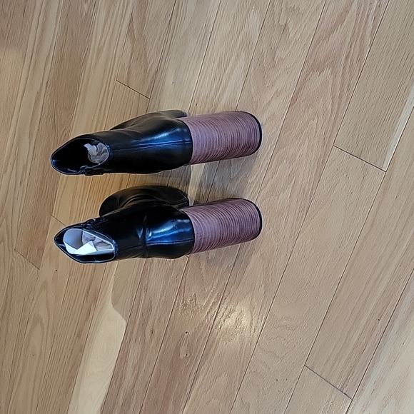 Nasty Gal Faux Leather Platform Ankle Bootie - Picture 7 of 15